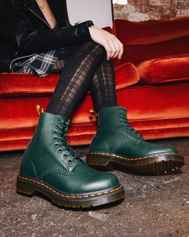 Green Women's Dr Martens 1460 Pascal Virginia Leather Ankle Boots | CA 17CTV